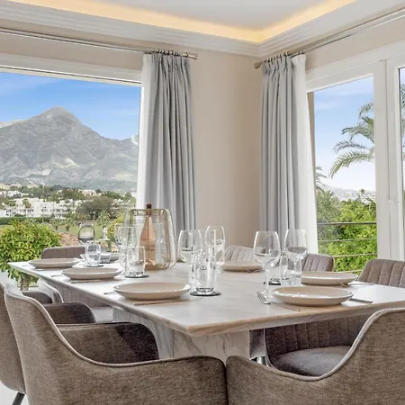 Cozy Villa Marbella